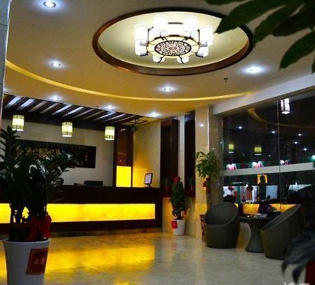 Guilin Jinxiu Xiaoxiang Business Hotel Lingchuan  Dış mekan fotoğraf
