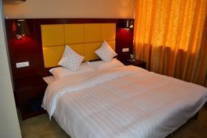 Guilin Jinxiu Xiaoxiang Business Hotel Lingchuan  Oda fotoğraf